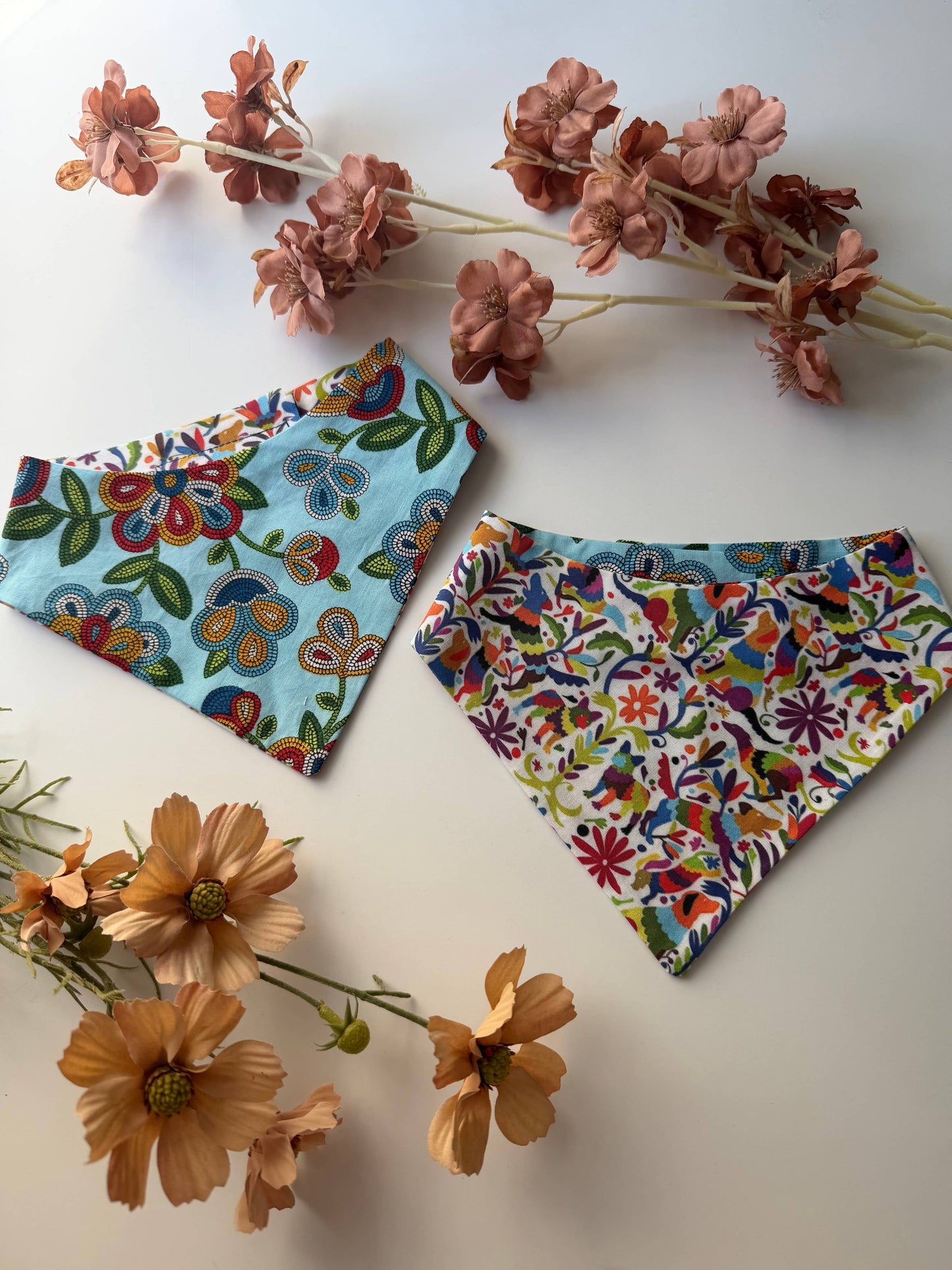 The Pet Scout Shop - Alebrije Bandana: M